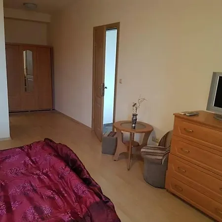 Apartment Apartments *