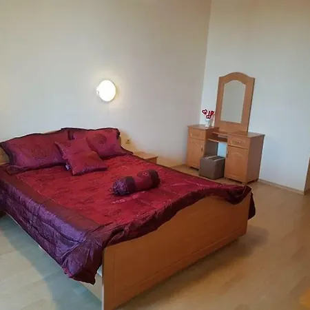 Apartments شقة *